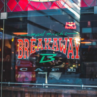Breakaway Café