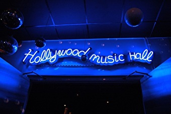 Hollywood music hall