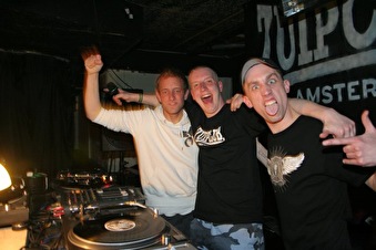 Zuipclub DJ Team