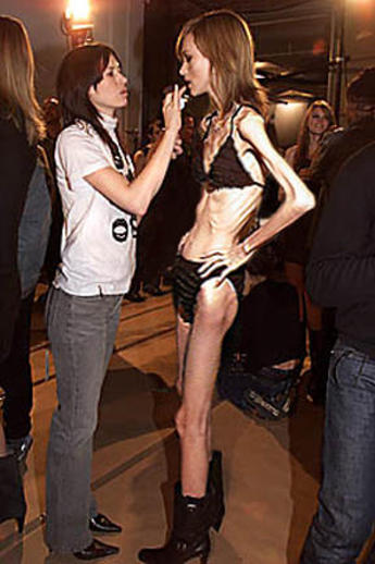 [img width=345 height=518 cacheid=0000023000000465bdce969010012efea7]http://www.fathersforlife.org/images/walkingdead.jpg[/img]