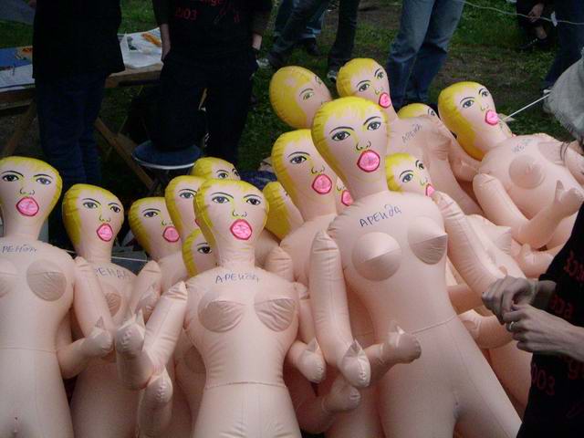 [img width=640 height=480 cacheid=0000153b00002c0c8279cef2100064c50c]http://www.a-bike.spb.ru/reports/bbc03_zol/BBC_24_08_03_14.JPG[/img]