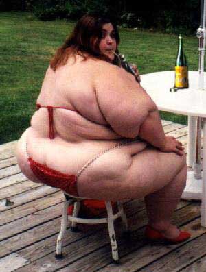 [img width=300 height=397 cacheid=00005ddf0000b28b50cd3eec0a001eca68]http://images.addictedtoquack.com/images/admin/ErinAndrewsBikini.jpg[/img]