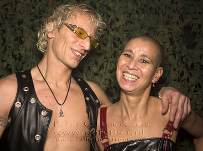 [img width=400 height=298 cacheid=00007ebb0000e254f3e3040f0a002e1718]http://i1.soundcloud.com/avatars-000001009424-92db8m-crop.jpg?6d7a8e[/img]