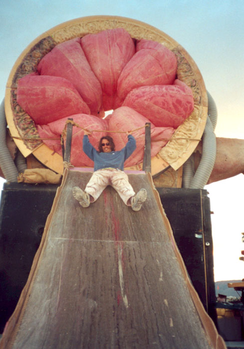 [img width=463 height=663 cacheid=00014e020002e1a67ba326af1a014dfd9b]http://burningmen.com/michael/gallery04/anus.jpg[/img]