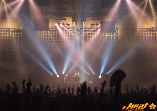 [img width=600 height=424 cacheid=000156520002f65e19f6026a1e0001bb7e]http://www.beatfreax.com/images/galleries/1713/24039.jpg[/img]