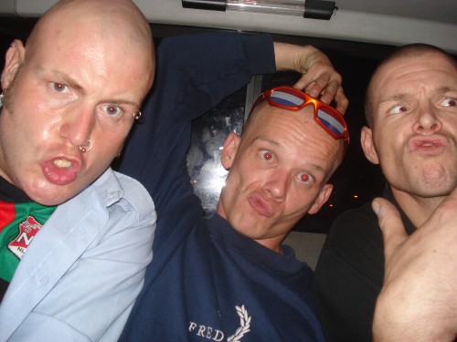 [img cacheid=000211050004d313005cfdcb1e00007b9b]http://www.mijnalbum.nl/Foto=VWZAPXSH[/img]