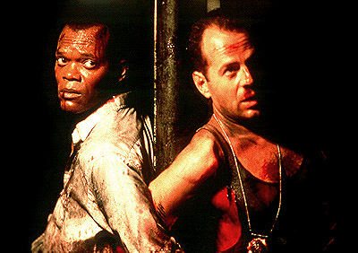 [img cacheid=0002ada000063f61f73b616f1a006f552f]http://us.movies1.yimg.com/movies.yahoo.com/images/hv/photo/movie_pix/twentieth_century_fox/die_hard_with_a_vengeance/_group_photos/samuel_l__jackson1.jpg[/img]