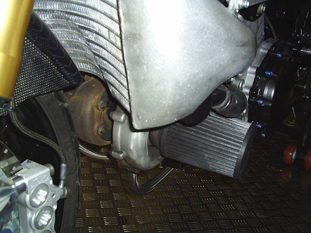 [img width=640 height=480 cacheid=0002e4e00006ccf44d67b6d41a00c8521c]http://members.lycos.nl/kutgabber/GhostRider/S2020049.JPG[/img]