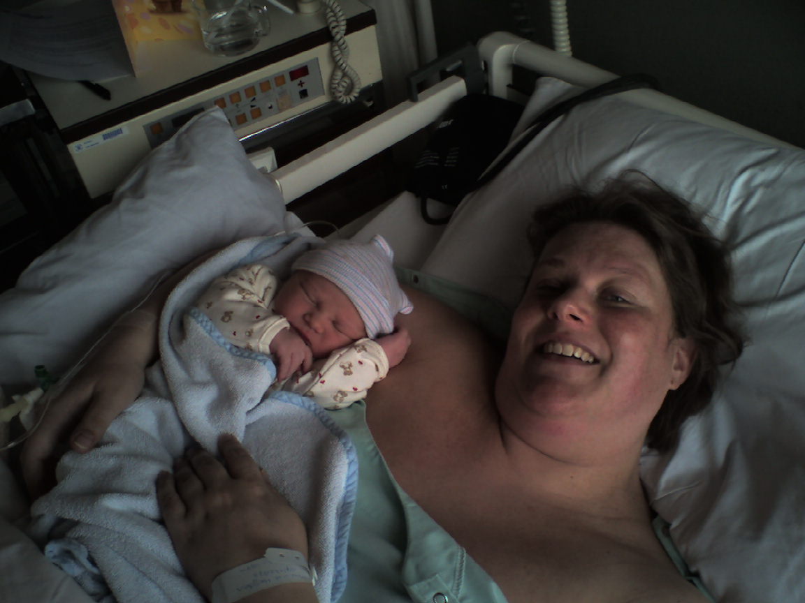 [img width=500 cacheid=0002ec280006e1341144bb6b1e0000003b]http://tweakers.net/ext/f/c0c2a4c268344df165546068f9036678/full.jpg[/img]