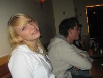 [img width=354 height=266 cacheid=0002ed910006e47871699ba91e00000020]http://i55.photobucket.com/albums/g140/louzie/kleinVoortFeest.jpg[/img]