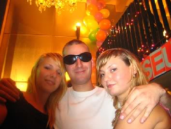 [img width=354 height=266 cacheid=0002ef0d0006e76e525212a41e00000020]http://i55.photobucket.com/albums/g140/louzie/kleineikjapenkim.jpg[/img]