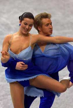 [img cacheid=00039f320008cdc41e3e297b1a00c052d8]http://www.heferito.com/image_folder/skating1.jpg[/img]