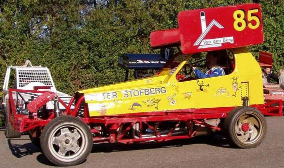 [img width=568 height=337 cacheid=00047445000b32b78fa66c241b0025c4e2]http://www.ligthart.nl/stockcar/alle/stockcar85a.jpg[/img]
