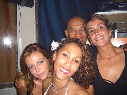 [img width=425 height=319 cacheid=0004bd3a000bf36cb322b44e1e00006c4d]http://www.kroegenweb.nl/fotoboek/1095490.jpg[/img]