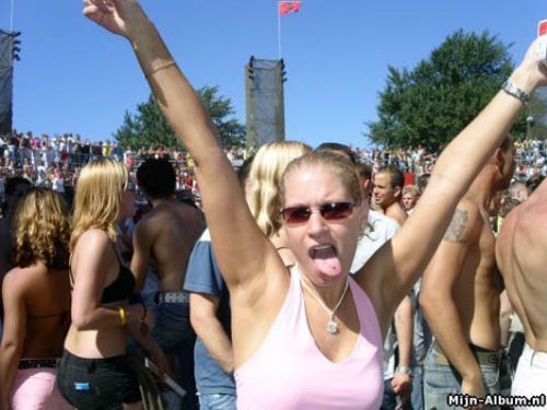 [img width=500 height=375 cacheid=0004f1f6000c95e78d0e95c71e00007996]http://www.mijnalbum.nl/Foto=VYBEP88D[/img]