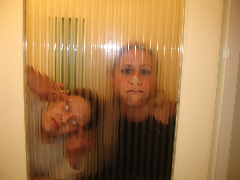 [IMG width=400]http://img71.exs.cx/img71/9646/Errorist37.jpg[/IMG]