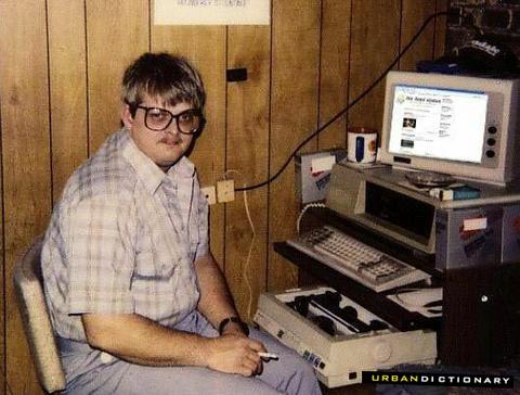 [img width=480 height=364 cacheid=000559e7002efb7ce8f92f221a02b7ac5c]http://stoneywageslave.files.wordpress.com/2007/08/nerd46422fm3.jpg[/img]