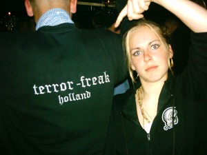 [img cacheid=00056f8b000e22f39b3f85f21a0055298c]https://partyflock.nl/images/user/USERID/31255/SIZE/large.jpg[/img]