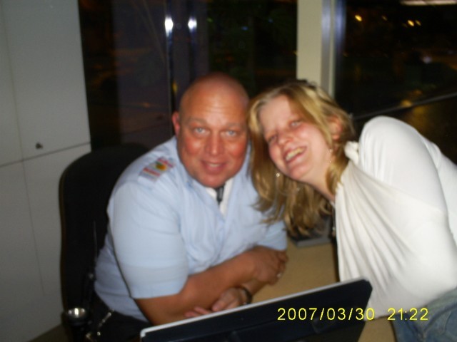 [img width=640 height=480 cacheid=00057eb2000e52eca36a305f10008e3af4]https://album.partyflock.nl/14398605.jpg[/img]