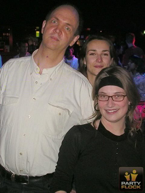 [img cacheid=0005c8d2000f2ee22febe2811a00429d56]https://photo.partyflock.nl/images/15298/main/87591.jpg[/img]