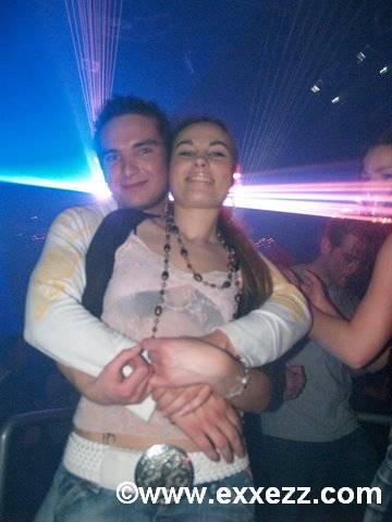 [img width=360 height=480 cacheid=0006630e0010c3ffd323154c1e0000dcaa]http://img427.imageshack.us/img427/867/timeoutmetdaddy0ls.jpg[/img]