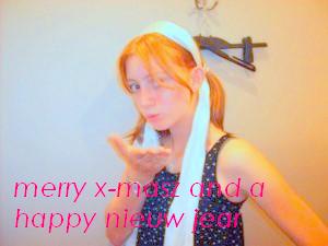 [img width=300 height=225 cacheid=000670db0010f2cb4db653811000fab786]http://img257.imageshack.us/img257/1044/merrybi5.jpg[/img]