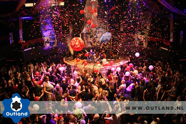 [img width=600 height=400 cacheid=000673a20010fdfedf330e321e0000e2f6]https://album.partyflock.nl/6944982.jpg[/img]