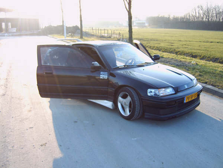 [img width=450 height=338 cacheid=0006b33e0011d40e1eadb2581a00b75ff1]http://img43.exs.cx/img43/6595/35uk.png[/img]