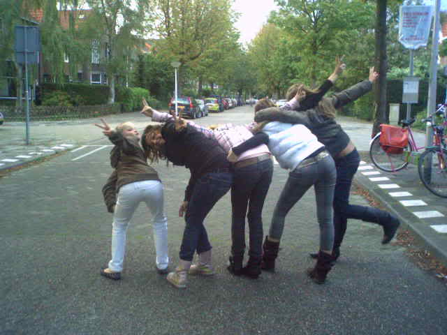 [img width=640 height=480 cacheid=0007ad580014e9b6dbe2ed0e10025e6ab1]http://i37.tinypic.com/10z21qc.jpg[/img]