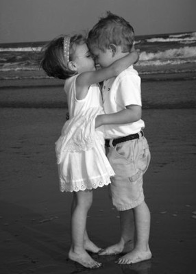 [img cacheid=0007d9d400156588f4fdd6791e00052676]https://partyflock.nl/images/user/238661_large.jpg[/img]