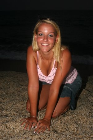 [img width=300 height=450 cacheid=000837d70016a656ec8e9f151e0005d9d2]http://home.tiscali.nl/hellmenn/mel/007.jpg[/img]