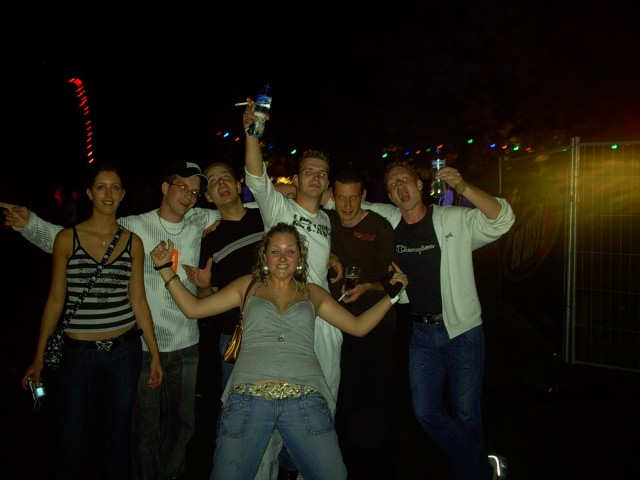 [img width=640 height=480 cacheid=0008613d002b9b2c53ccd2e91e0008dcc9]https://album.partyflock.nl/19665593.jpg[/img]