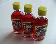 [img width=196 height=157 cacheid=0008dd1e0018e9929ef887e51a00b76aeb]http://www.cocktailz.nl/assets/images/booze/flugel_1.jpg[/img]