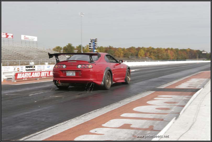 [img width=576 height=386 cacheid=00092e62001a04e26f7c94051a00cc3457]http://vwroadtrip.peterbeers.net/Local_GTGs/102704_MIR/RedSupra2/I_MG_0139.JPG[/img]