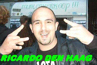 [img width=328 height=221 cacheid=00097084001ae90e4923c40d1a00dd19d4]http://img117.imageshack.us/img117/4949/ricardogifrty4vv.gif[/img]