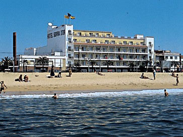 [img width=363 height=272 cacheid=0009e3cd001c6d7d5052bbf11a01dcaad3]http://www.solmar.nl/images/hotelfoto/ma/sdor.jpg[/img]