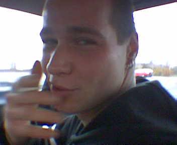 [img width=352 height=288 cacheid=000a52cf001dda8981d5331a1e0002bb4e]http://img.photobucket.com/albums/v475/Aafke/fotossimon104.jpg[/img]