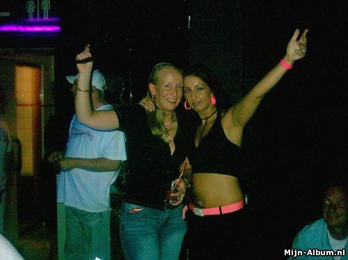 [img cacheid=000a74e2001e40072e206e111e0002ccfa]http://img60.imageshack.us/img60/3349/fotoxc7ihnsa4fm.jpg[/img]