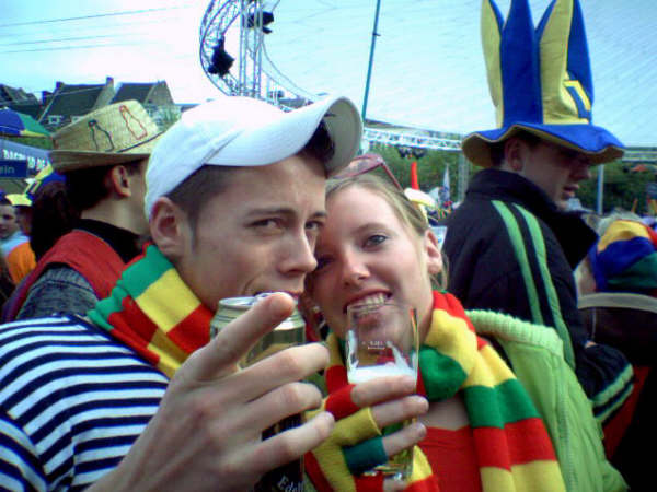 [img width=320 cacheid=000af2e1001fc2f8bc00e33d1e00031abb]http://storage.msn.com/x1pqP5noGPWAA4xgGTfXZtGVl486Q9zJc1jmVFc-U3MQ4ba5_mMYv2te01AlHfjm2tERpUzwFlqzmItRMrARgZ2awdXbYMdl96YL0wPolgnjCE2U1Mh0AwiEEwM42YI2VP68t06E0VSYMNdtWiqjLVySw[/img]