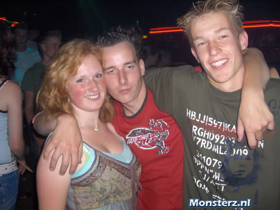 [IMG]http://i3.tinypic.com/16jkkkw.jpg[/IMG]