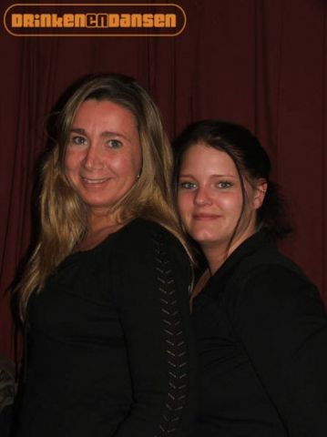 [img cacheid=000bec9c00224febacfb7cdf1e0003a04f]http://www.mijnalbum.nl/Foto=7VHQIFVE[/img]