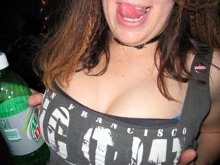 [img width=320 height=240 cacheid=000c22680022ececfb8f8ade1a0158730d]http://skazat.com/justin/images/journal/courtneys_boobs.jpg[/img]