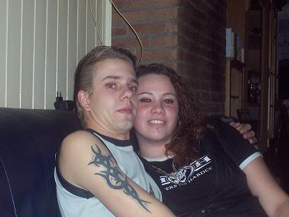 [IMG]http://i16.photobucket.com/albums/b10/kimsnippe/ik.jpg[/IMG]