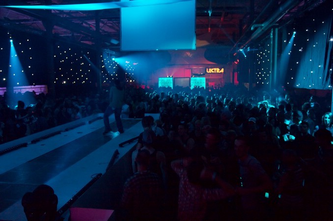 [img width=678 height=451 cacheid=000d1a440025a94ba96e6c6a1a01a34344]http://img66.imageshack.us/img66/5858/286585fh2.jpg[/img]