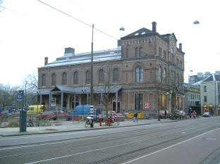 [img width=312 height=233 cacheid=000d337d0025efa351d026e71a01aa9b4f]http://www.moorsmagazine.com/images7/paradiso1.jpg[/img]