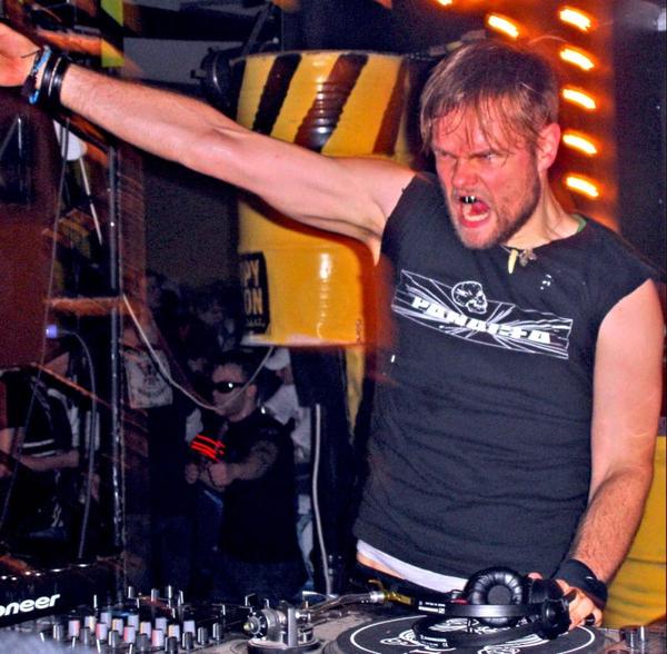 [img width=560 height=549 cacheid=000df7a50027f57c39274e8e1a01e3bd4f]http://www.fre4knc.com/break-fast/images/panacea.jpg[/img]