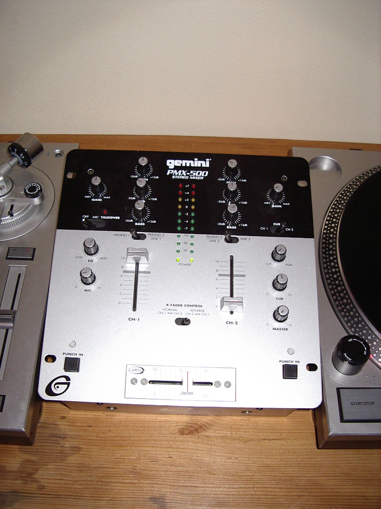 [img width=480 height=640 cacheid=000dfcfe00280284e35c3c141a01e65550]http://members.home.nl/blunt/tts/2.JPG[/img]