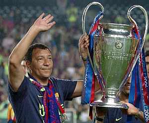 [img width=300 height=248 cacheid=000e5efe0028f94c4a2b07381a01fff049]http://estaticos02.cache.el-mundo.net/elmundodeporte/imagenes/2006/05/19/1148053546_0.jpg[/img]