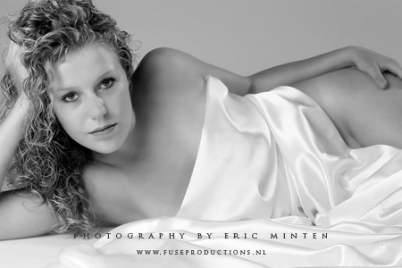 [img width=500 cacheid=000e7a4d00293c8da28a7fd31e0006579b]https://partyflock.nl/images/album/1890617.jpg[/img]