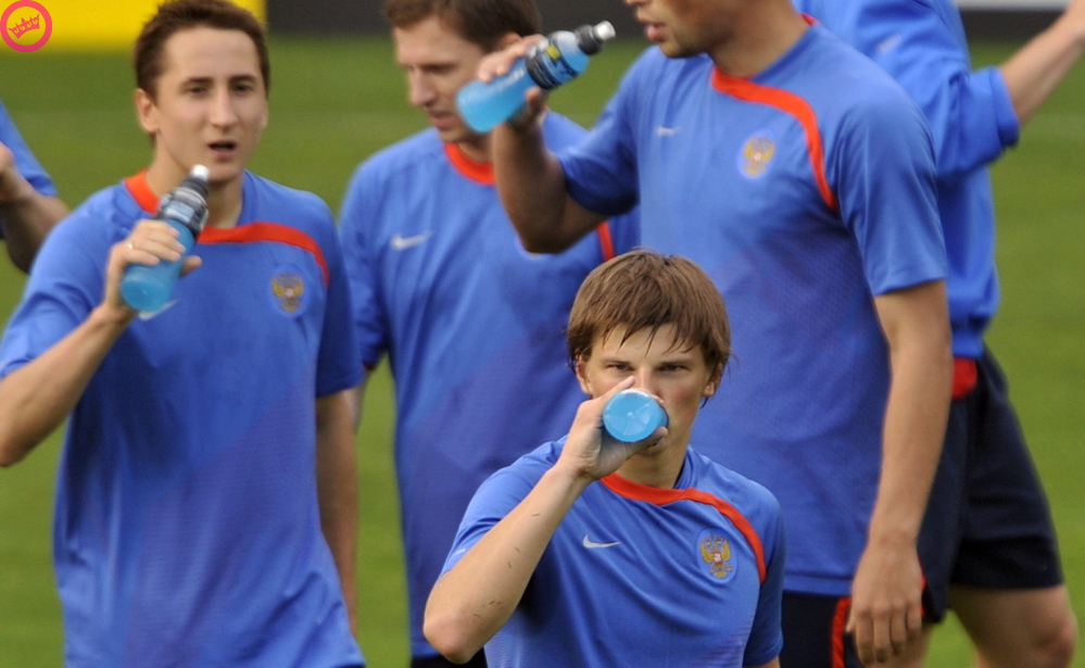 [img width=999 height=615 cacheid=000f9e5b002bcec4eec1f1a41a02456345]http://www.dumpert.nl/mediabase/foto/5cd9282a_blaurong3.jpg[/img]